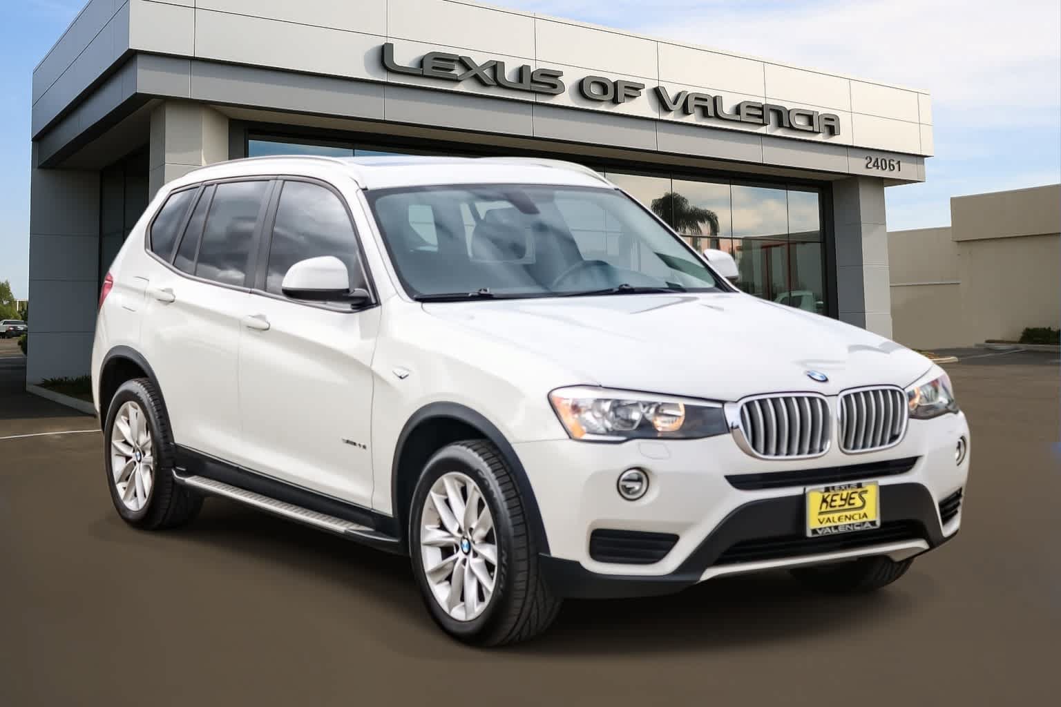 Used 2017 BMW X3 sDrive28i RWD image 5