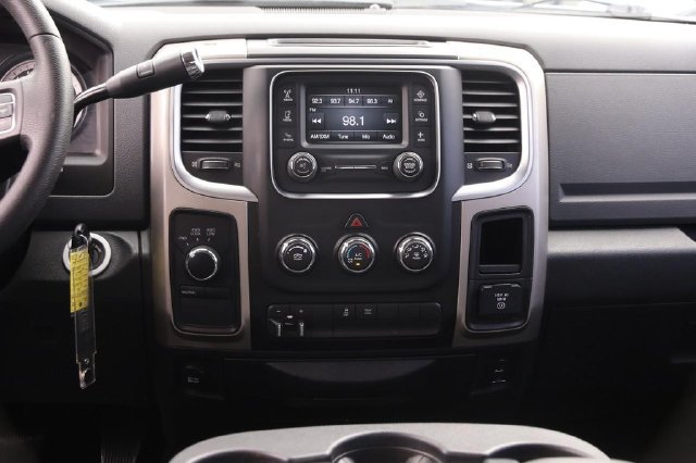 Used 2016 RAM 2500 SLT AWD/4WD image 24