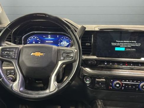 Used 2024 Chevrolet Silverado 3500 LTZ image 5