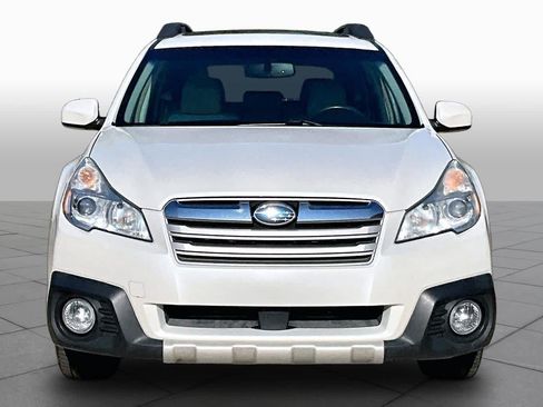 Used 2013 Subaru Outback 2.5i Limited AWD/4WD image 4