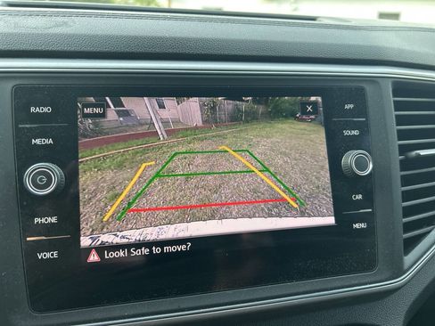 Used 2019 Volkswagen Atlas SE image 31