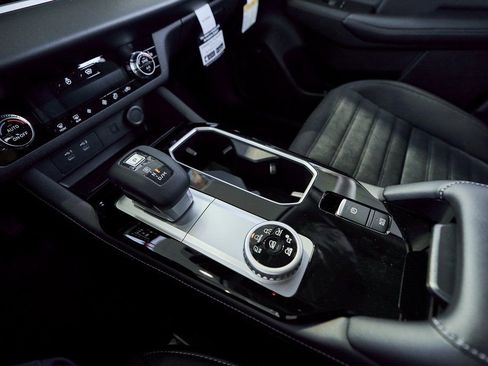 New 2026 Mitsubishi Outlander Trail Edition image 51