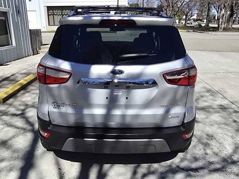 Used 2018 Ford EcoSport Titanium w/ Titanium Cold Weather Package image 4