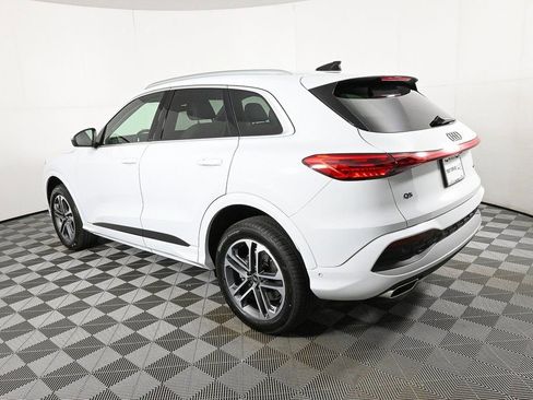 New 2025 Audi Q5 Premium image 27