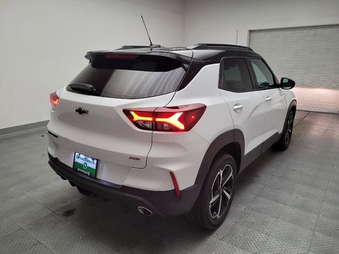 Used 2021 Chevrolet TrailBlazer RS FWD image 9