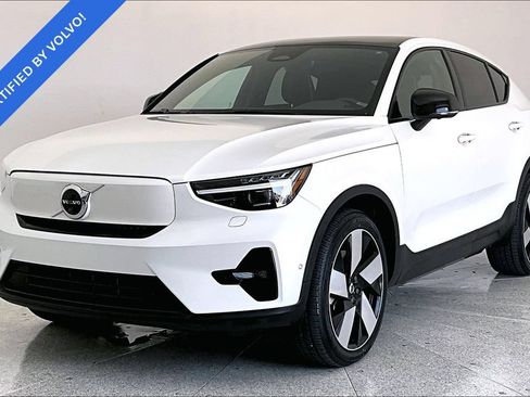 Certified 2023 Volvo C40 P8 Recharge Ultimate w/ Protection Package Premier AWD/4WD image 14