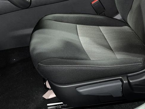 New 2025 Nissan Sentra SV image 22