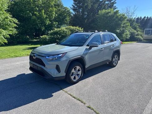 Used 2023 Toyota RAV4 XLE w/ XLE Grade Weather Package AWD/4WD image 7