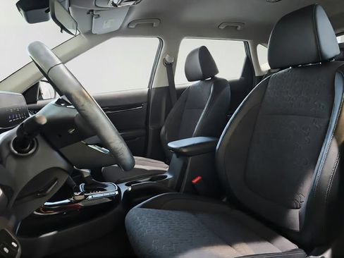 Certified 2024 Kia Seltos S AWD/4WD image 12