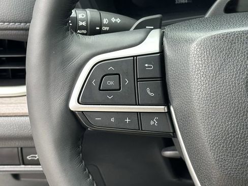 Used 2024 Toyota Grand Highlander AWD image 13