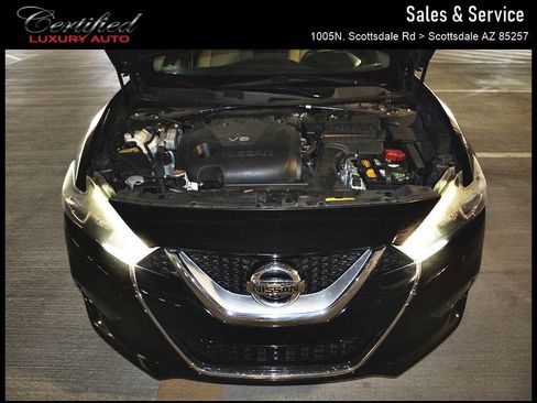 Used 2016 Nissan Maxima Platinum w/ Interior Lighting Package image 21