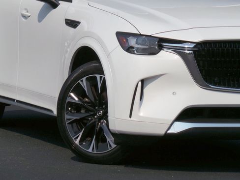 Certified 2024 MAZDA CX-90 3.3 Turbo S w/ Premium Plus AWD/4WD image 23