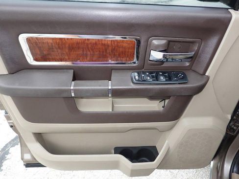 Used 2009 Dodge Ram 1500 Truck Laramie RWD image 18