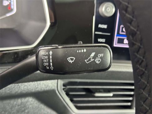 Used 2024 Volkswagen Jetta SEL image 24