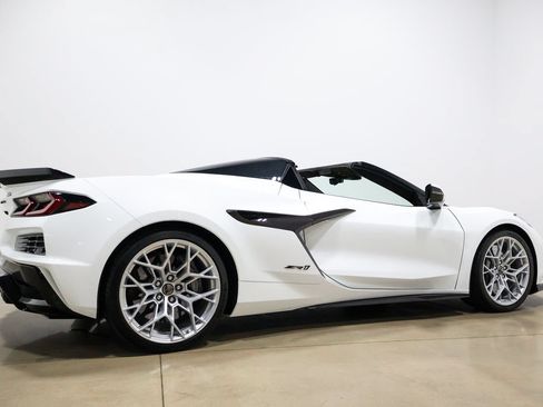 Used 2026 Chevrolet Corvette ZR1 w/ Battery Protection Package RWD image 58