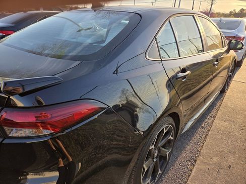 Used 2025 Toyota Corolla FX w/ Convenience Package image 5