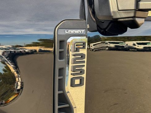 Used 2023 Ford F250 Lariat w/ Tremor Off-Road Package image 35