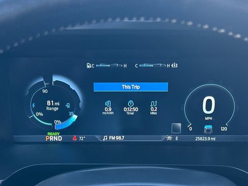 Used 2023 Ford F150 Lightning Platinum image 23