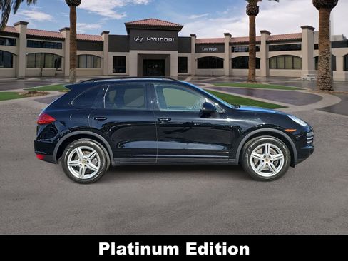 Used 2014 Porsche Cayenne AWD/4WD image 9