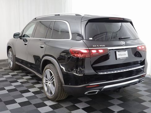 Used 2025 Mercedes-Benz GLS 450 4MATIC image 18