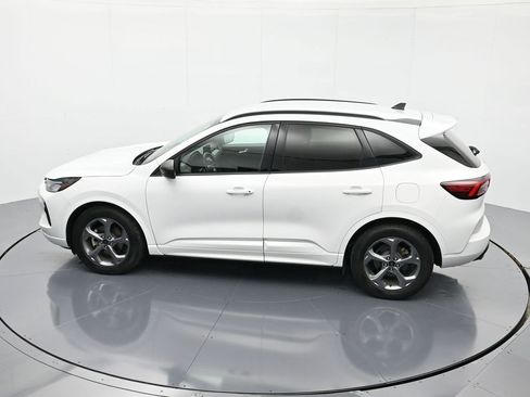 Used 2023 Ford Escape ST-Line image 35