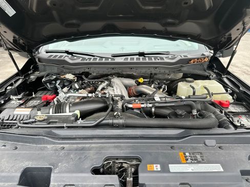 Used 2025 Ford F250 Lariat w/ Lariat Ultimate Package image 13