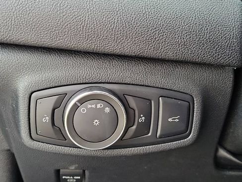 Used 2017 Lincoln MKC Select w/ Select Plus Package FWD image 14