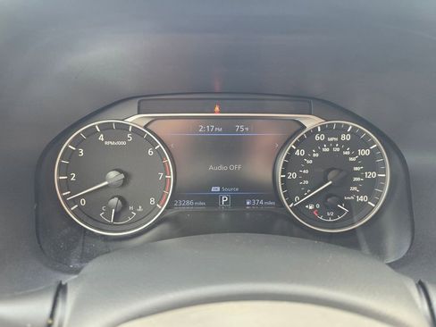 Used 2025 Nissan Altima 2.5 SV image 19