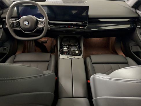 Used 2026 BMW 530i RWD image 16