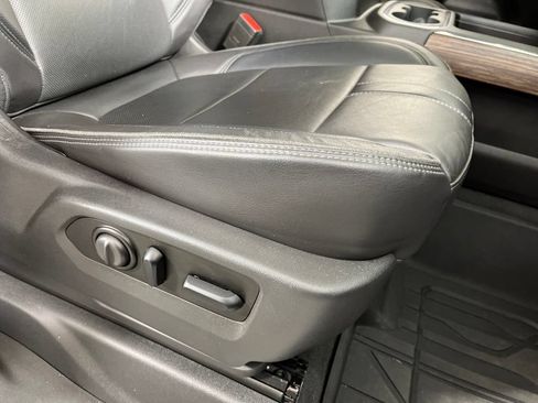 Certified 2021 Chevrolet Silverado 1500 High Country w/ Technology Package AWD/4WD image 12