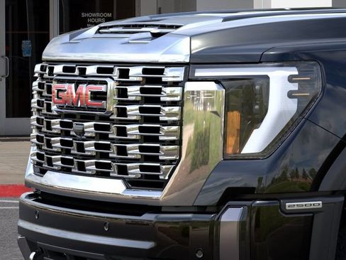 New 2026 GMC Sierra 2500 Denali w/ Denali Reserve Package AWD/4WD image 14