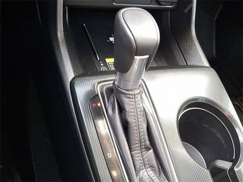 Used 2024 Honda Civic Touring image 15