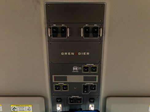 Used 2025 INEOS Grenadier AWD/4WD image 26