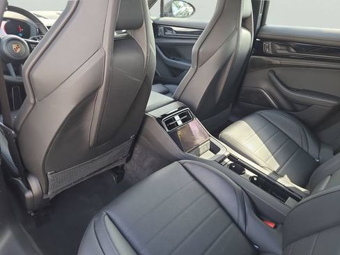 Used 2025 Porsche Panamera w/ Premium Package RWD image 13