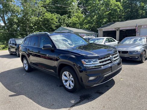Used 2018 Volkswagen Atlas SE AWD/4WD image 2