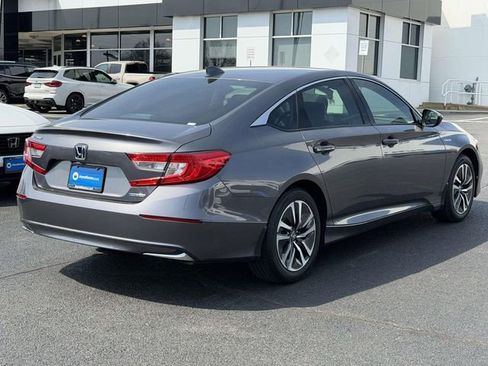 Used 2021 Honda Accord Hybrid image 2