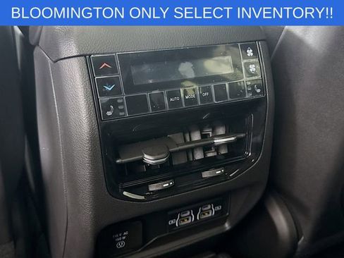 New 2025 Jeep Grand Cherokee L Limited w/ Luxury Tech Group II image 26