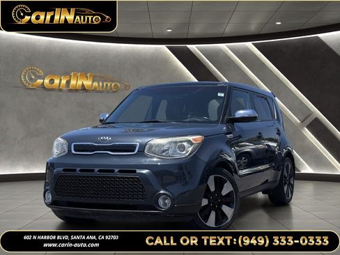 Used 2015 Kia Soul ! w/ Sun & Sound Package FWD image 1