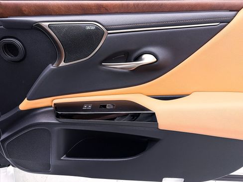 Used 2023 Lexus ES 350 Ultra Luxury image 38