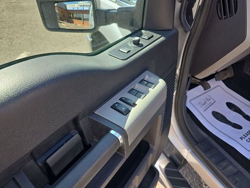 Used 2013 Ford F350 Lariat w/ Lariat Ultimate Pkg image 13