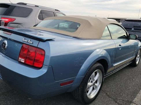 Used 2008 Ford Mustang Premium image 3