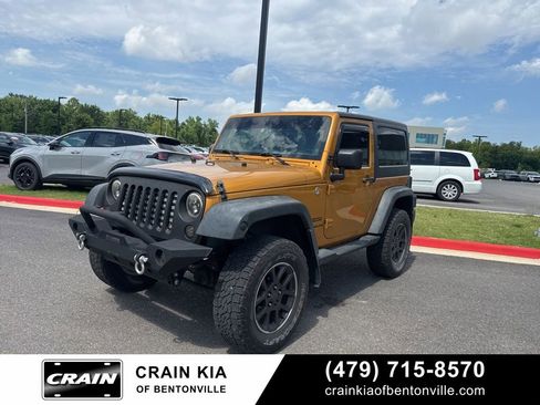 Used 2014 Jeep Wrangler Sport w/ Quick Order Package 24S AWD/4WD image 2