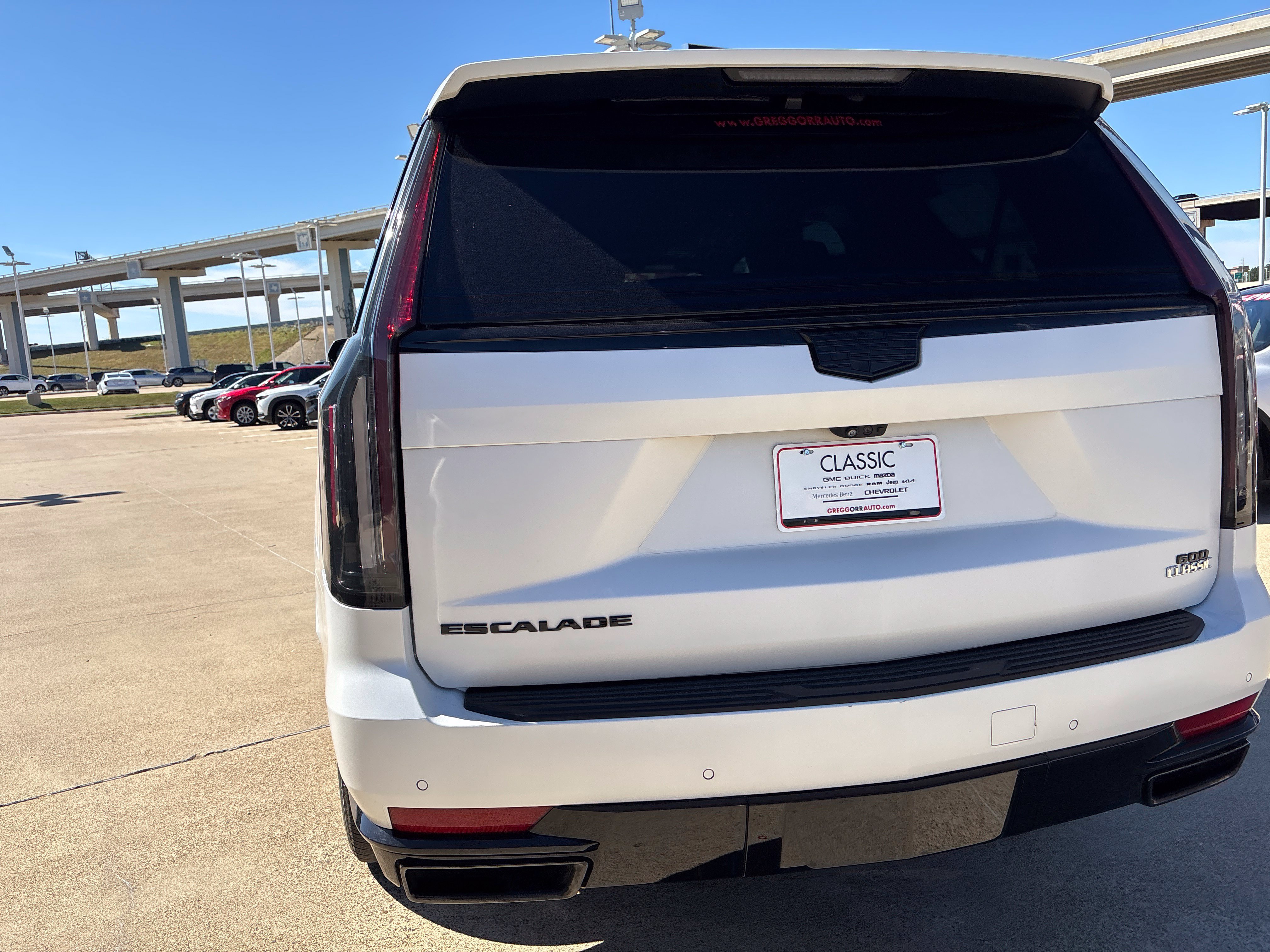 Used 2021 Cadillac Escalade Sport Platinum RWD image 8