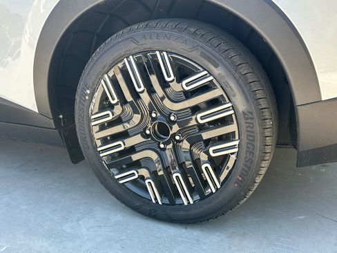 New 2026 Nissan Leaf Platinum+ image 5