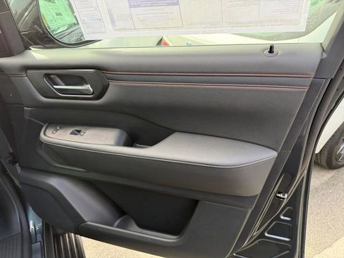 New 2026 Nissan Armada PRO-4X image 28