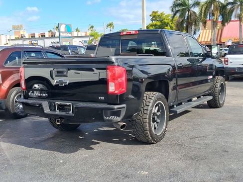 Used 2017 Chevrolet Silverado 1500 LTZ Z71 w/ LTZ Plus Package AWD/4WD image 4