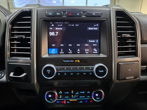 Used 2019 Ford Expedition XLT w/ Equipment Group 202A image 35