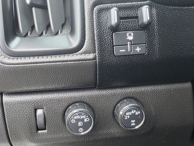 Used 2021 GMC Canyon Denali AWD/4WD image 15