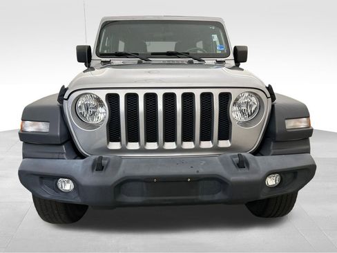 Used 2019 Jeep Wrangler Unlimited Sport S AWD/4WD image 9