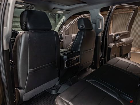 Used 2022 Chevrolet Silverado 2500 LTZ w/ LTZ Plus Package AWD/4WD image 25